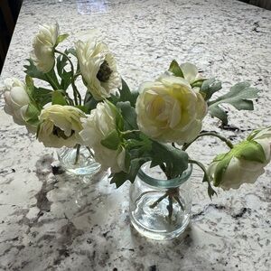 Faux florals / faux flowers / home accents / home decor